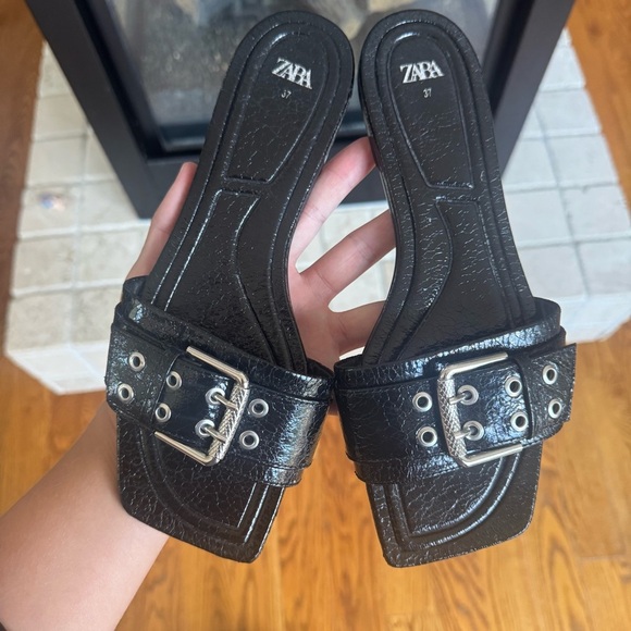 Zara Black Chunky Silver Buckle Hardware Edgy Slip on Slide Size 37/6.5 - Picture 7 of 7